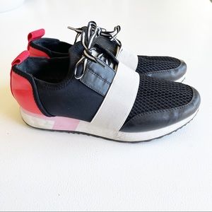 Steve Madden Sneakers Size 8M